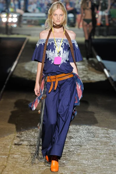 Look 6